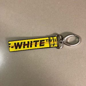 Off white key chain